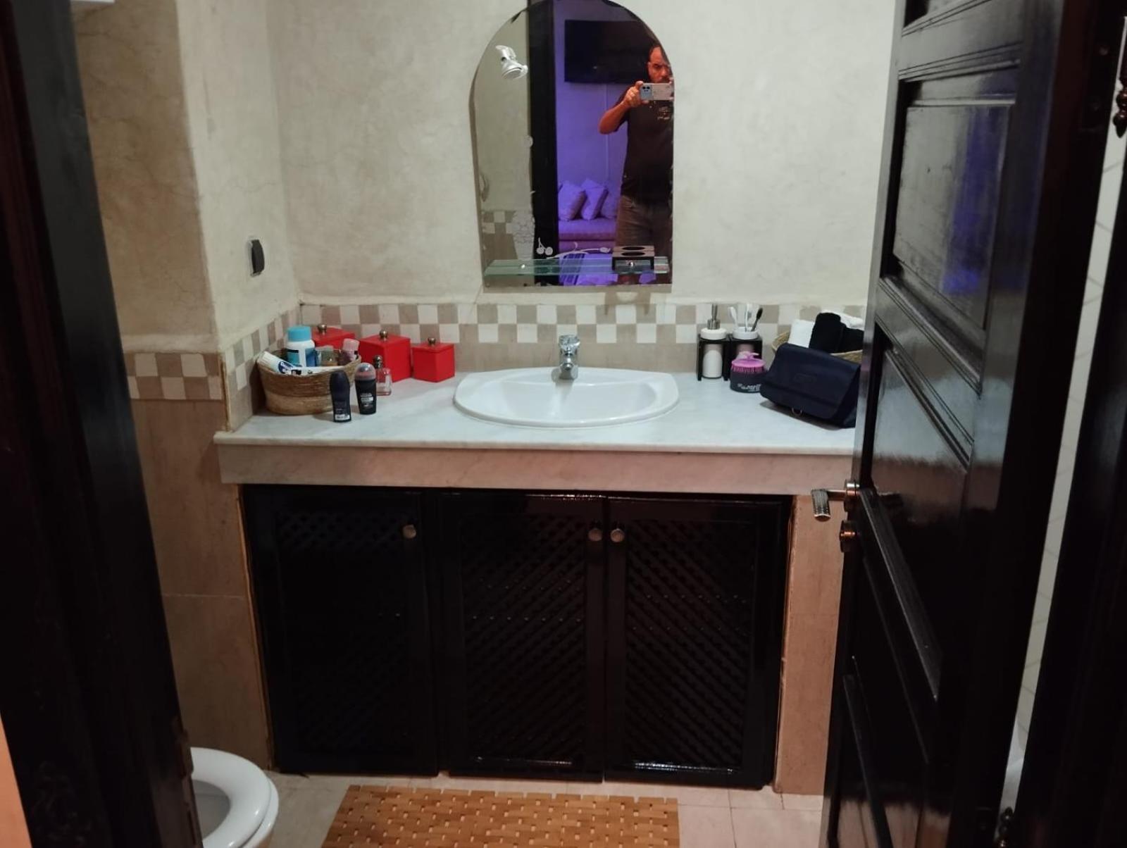 Appartement Douillet Au Centre Gueliz Marrakesh Exterior foto